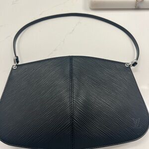 Black Louis Vuitton Epi Demi Lune Pochette Shoulder Bag Black